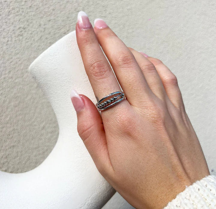 925 Ayar Gümüş Sarkaçlı Kayar Endişe Yüzüğü